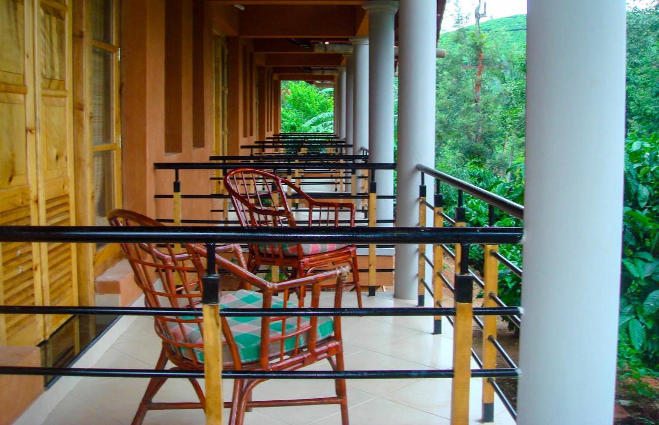 Pranavam Resort & Spa Tariyod Exterior photo